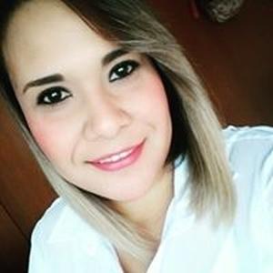 Alheli Flores