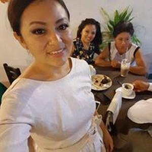 Isis Gabriela May