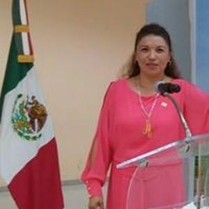 Cheli Castillo