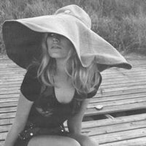 Paola Camil
