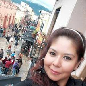 Azucena Motýľ