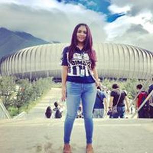 Yenisely López