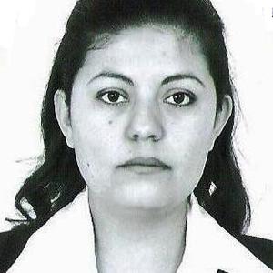 LUZ  ALVAREZ